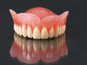 深圳鑲牙——全口義齒修復為什麼要對稱均衡呢？