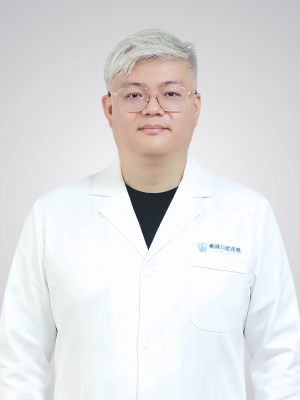 深圳維港牙科知名牙醫