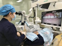 陳曉醫生在維港口腔連鎖團隊第13年：市民崇敬的好牙醫